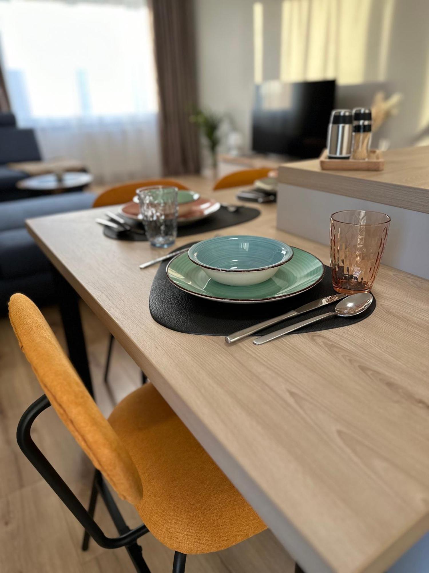 Trenčín Trendy Apartment מראה חיצוני תמונה