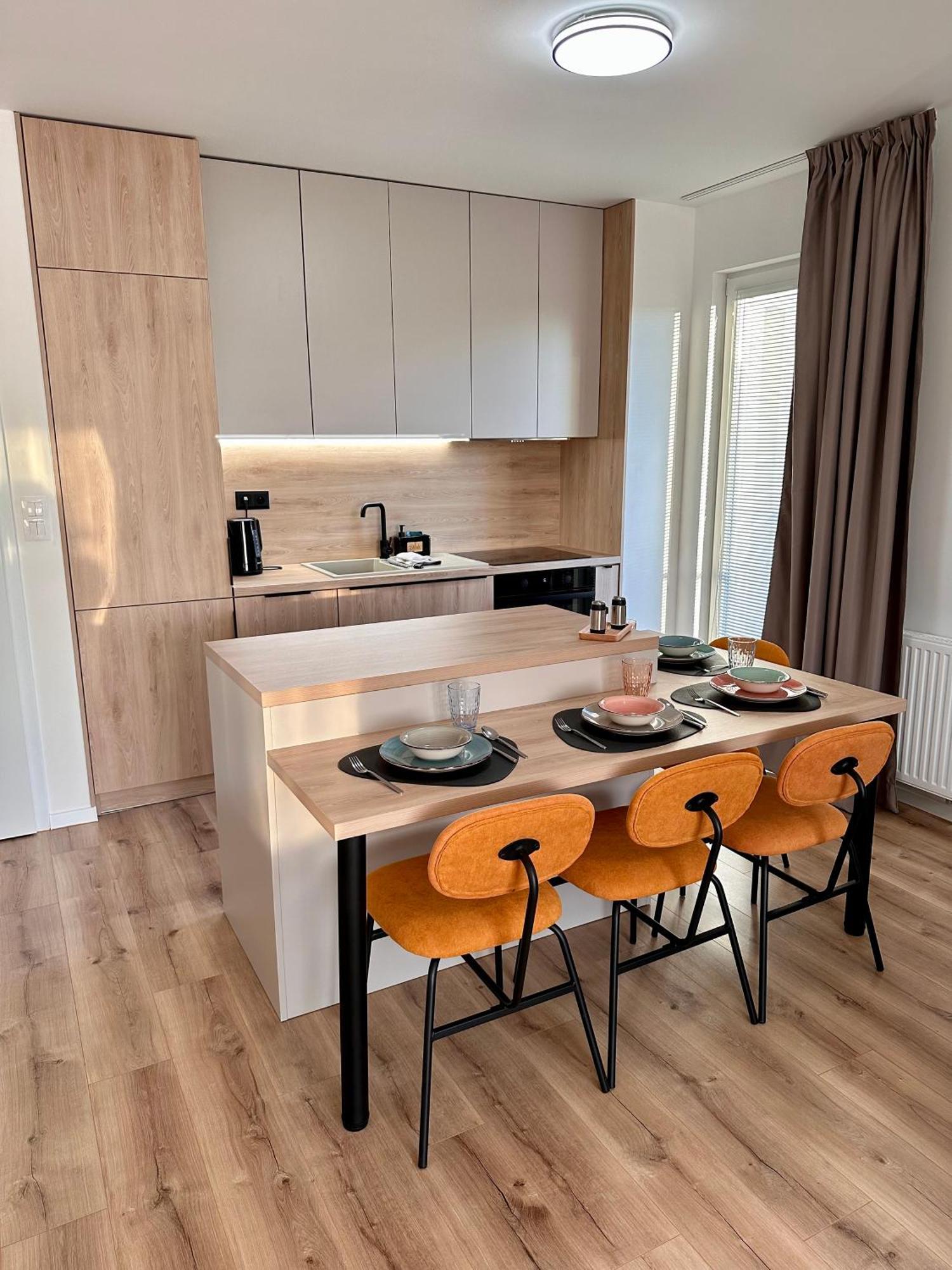 Trenčín Trendy Apartment מראה חיצוני תמונה
