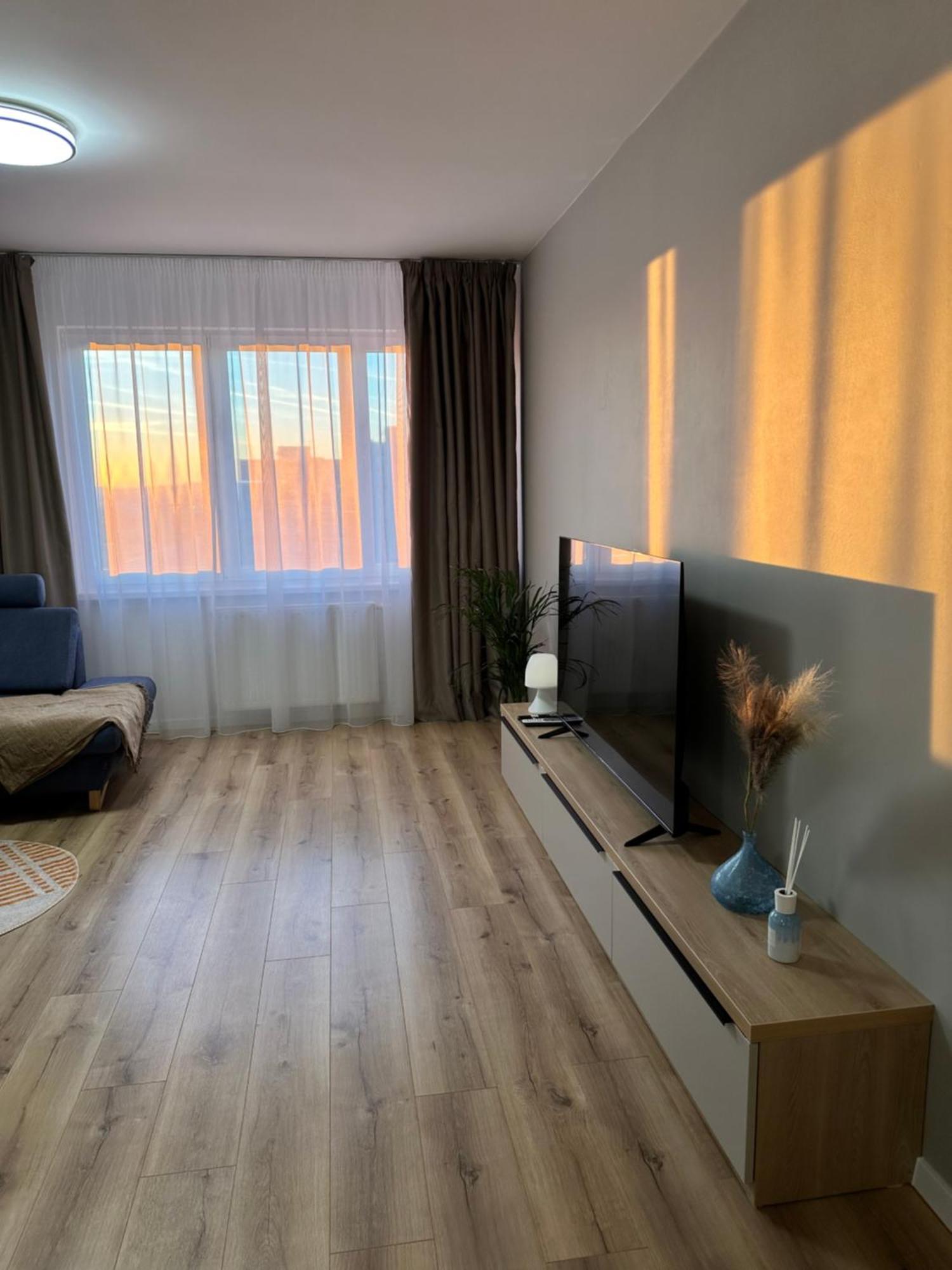 Trenčín Trendy Apartment מראה חיצוני תמונה