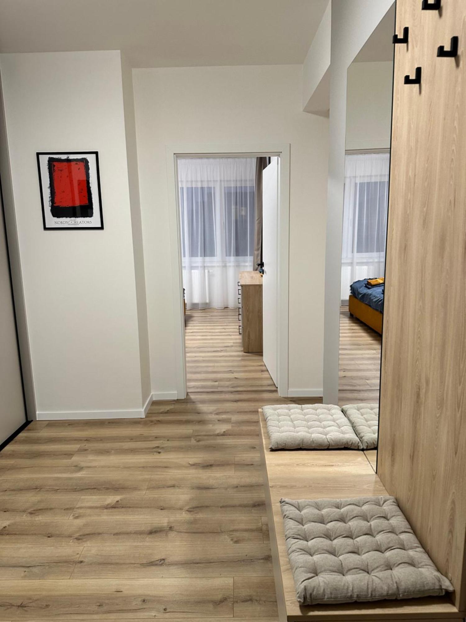 Trenčín Trendy Apartment מראה חיצוני תמונה